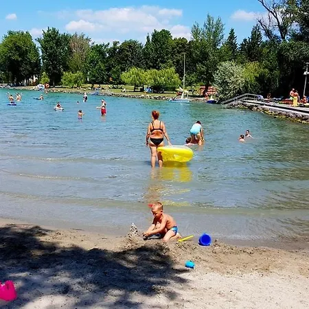 Azur Apartman By Bltn シオーフォク