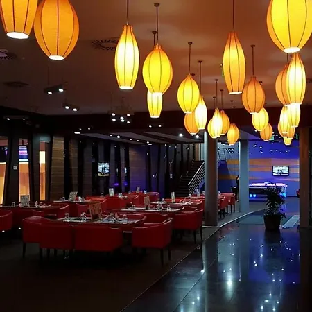 ホテル Azur Apartman By Bltn *